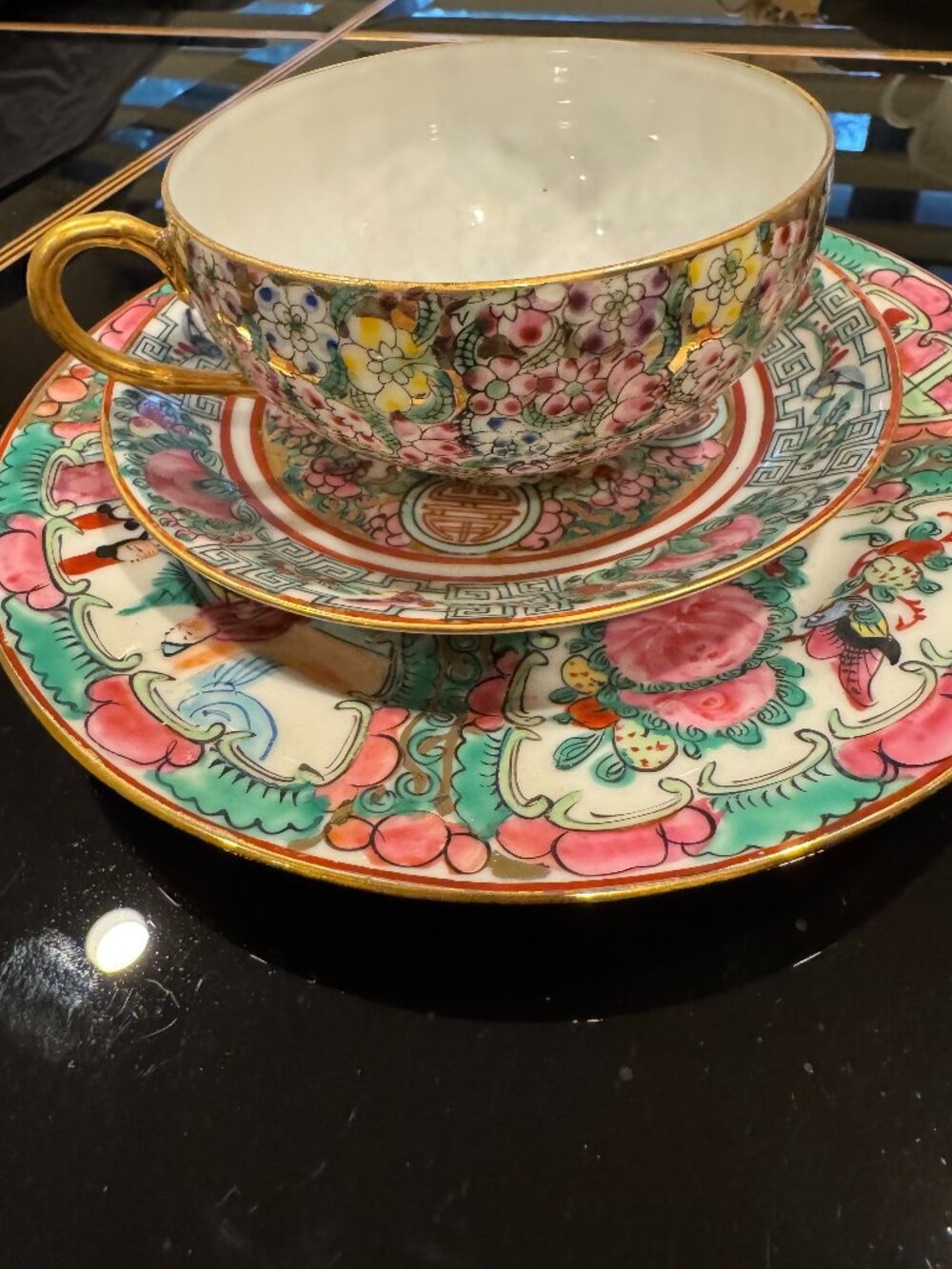 Vintage Famille Rose Medallion Teacup Saucer Salad Set